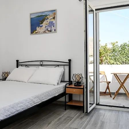 Enjoy The Santorini Life Vibrant Studio