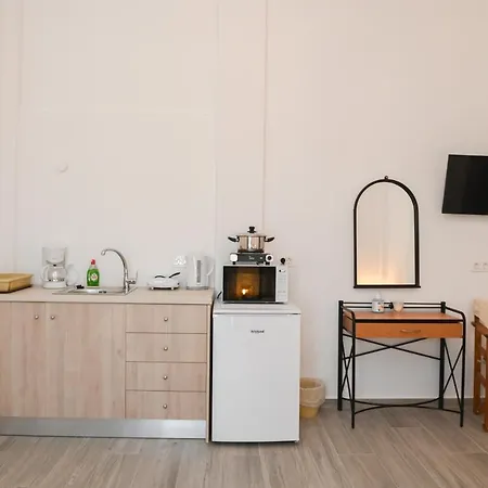 Enjoy The Santorini Life Vibrant Studio Lejlighed Perissa (Santorini)